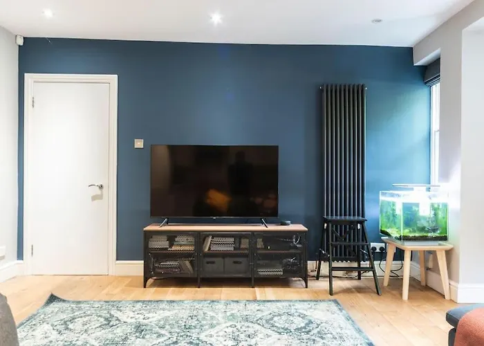 Surbiton Garden Flat