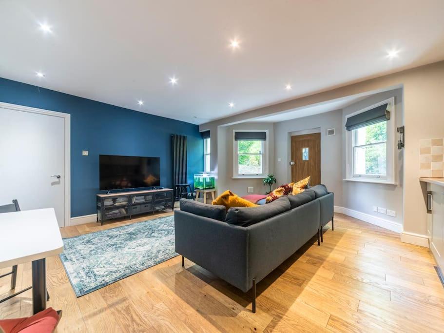 Garden Flat Surbiton